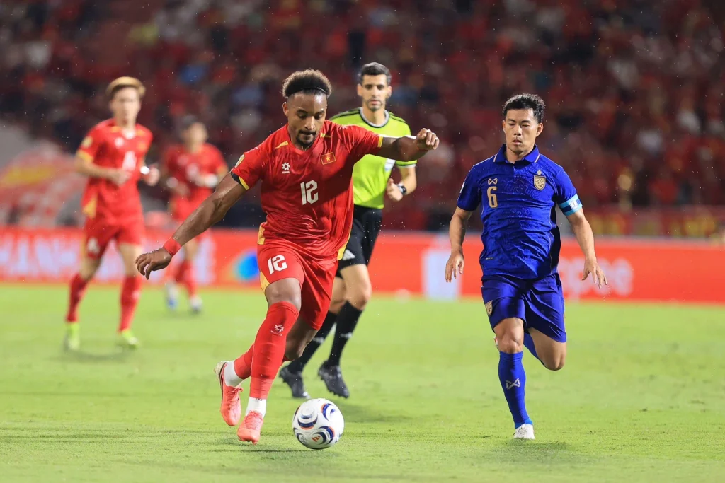ĐT Việt Nam thắng Thái Lan 2-0 ở chung kết AFF Cup 2026